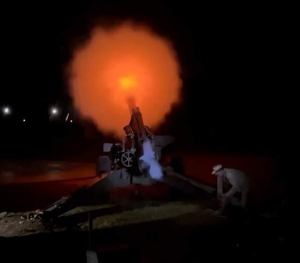 亿财配资 与沙特结盟后，巴基斯坦挺起腰板，大军抵近边境打响第一战